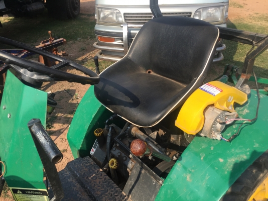 ขายรถไถนั่งขับ11แรง ใบดัน+ผาน ครบ เข้าร่องอ้อยได้