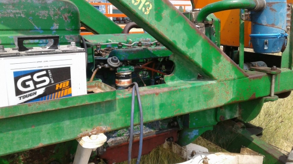 รถคีบอ้อยฟรอด77