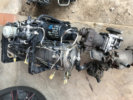 ขายชุดเบรคพร้อมตีนเหยียบ. ปั้มลม ราคา 13000บาท ขายชุดเบรคพร้อมตีนเหยียบ. ปั้มลม ราคา 13000บาท