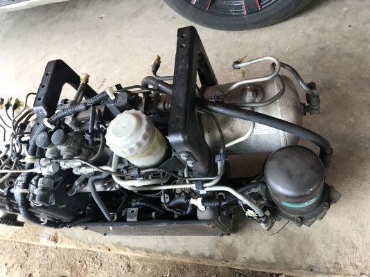 ขายชุดเบรคพร้อมตีนเหยียบ. ปั้มลม ราคา 13000บาท ขายชุดเบรคพร้อมตีนเหยียบ. ปั้มลม ราคา 13000บาท