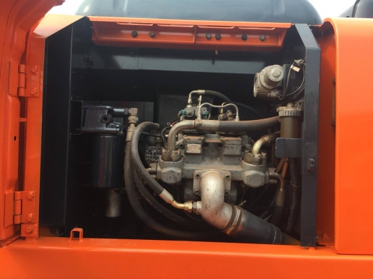 ขออนุยาตขายzx200-1 ชั่วโมง13000กว่า เอกสารอินวอยบิ้วทำสีทั้งคันพร้อมใช้งานช่วงล่างเต็มเครื่องปั้มดีเอวแน่น ราคา 1250000 บาท สนใใจติดต่อช่างดำ 0853224877 0988930465 ไอดีไลน์ 0853224877 ครับผม