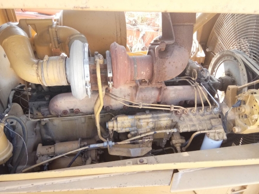 ขออนุญาตขายรถตีนเเกะcat 816 เอกสารเล่มพร้อมช้งานทุกระบบราคา 2850000บาท สนใจติดต่อช่างดำ 0853224877 0988930465 ไอดีไลน์ 0853224877ครับผม