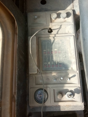 ขออนุญาตขายรถตีนเเกะcat 816 เอกสารเล่มพร้อมช้งานทุกระบบราคา 2850000บาท สนใจติดต่อช่างดำ 0853224877 0988930465 ไอดีไลน์ 0853224877ครับผม