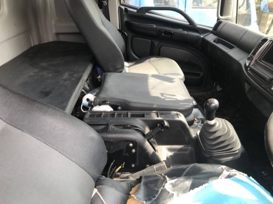 ขออนุญาตหัวคัชซี hino 380 ปี 57 พร้อมใช้งานตามสภาพ ราคา 1680000บาท สนใจติดต่อช่างดำ 0853224877 0988930465 ไอดีไลน์ 0853224877 ครับผม