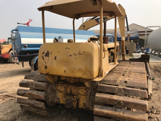 ขายด่วนเหมายกเข่ง รถเกรต รถบด รถแทรกเตอร์ตีนตะขาบ รถน้ำ