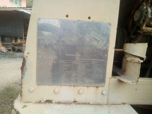 ขายด่วนเหมายกเข่ง รถเกรต รถบด รถแทรกเตอร์ตีนตะขาบ รถน้ำ