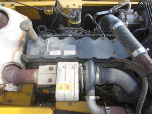 รถขุด Komatsu PC200LC-8 ติดต่อ 062-709-1747