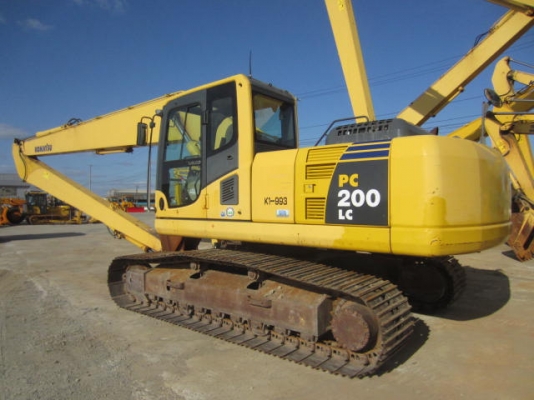 รถขุด Komatsu PC200LC-8 ติดต่อ 062-709-1747