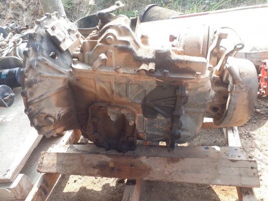 ขายเกียร์ล็อกกี้ 6 เกียร์  ราคา 25,000 บาท