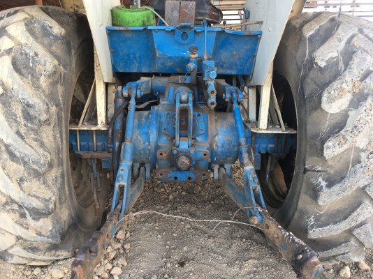 รถไถ FORD 7840 แรง 6 สูบ 2 เพลา พร้อมใบมีดหน้า สภาพสวย ๆ ราคา 680,000 ต่อรอง สนใจ 092-5852277 รถไถ FORD 7840 แรง 6 สูบ 2 เพลา พร้อมใบมีดหน้า สภาพสวย ๆ ราคา 680,000 ต่อรอง สนใจ 092-5852277