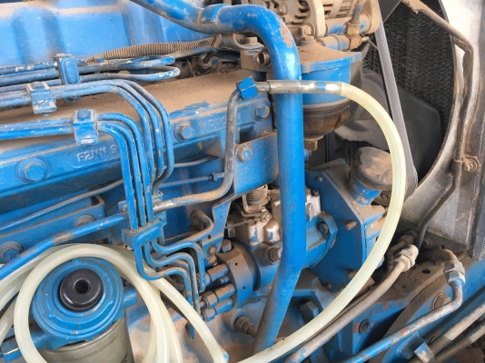 รถไถ FORD 7840 แรง 6 สูบ 2 เพลา พร้อมใบมีดหน้า สภาพสวย ๆ ราคา 680,000 ต่อรอง สนใจ 092-5852277 รถไถ FORD 7840 แรง 6 สูบ 2 เพลา พร้อมใบมีดหน้า สภาพสวย ๆ ราคา 680,000 ต่อรอง สนใจ 092-5852277