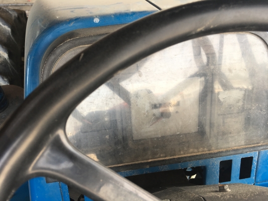 รถไถ FORD 7840 แรง 6 สูบ 2 เพลา พร้อมใบมีดหน้า สภาพสวย ๆ ราคา 680,000 ต่อรอง สนใจ 092-5852277 รถไถ FORD 7840 แรง 6 สูบ 2 เพลา พร้อมใบมีดหน้า สภาพสวย ๆ ราคา 680,000 ต่อรอง สนใจ 092-5852277