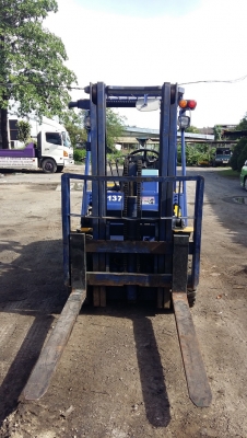 รถยกโฟล์คลิฟท์ ดีเซล 2.0 ตัน Forklift เสาเข้าตู้ ยกสูง 3.0 เมตร