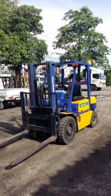 รถยกโฟล์คลิฟท์ ดีเซล 2.0 ตัน Forklift เสาเข้าตู้ ยกสูง 3.0 เมตร