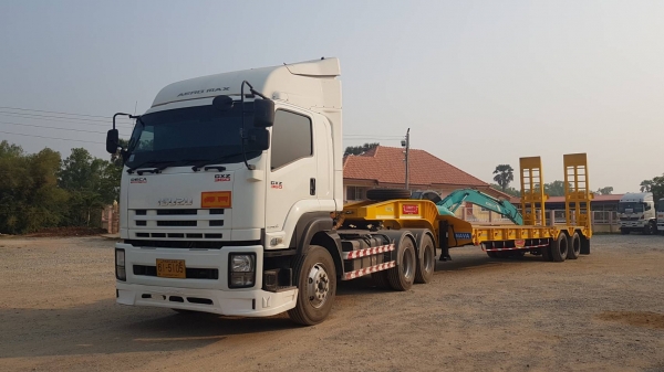 ขาย หัวลาก ISUZU 360 แรงม้า ปี 56 พร้อมหางโรเบตสองเพลาของใหม่ สภาพสวยพร้อมใช้งาน พร้อมแยกขายหัวหาง เ