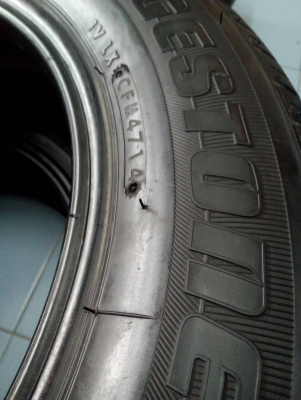 185/65R15  BRIDGESTONE B250 ชุด 4 เส้น 1400 บาท  โทร.081-427-3941   IDไลน์:  0814273941