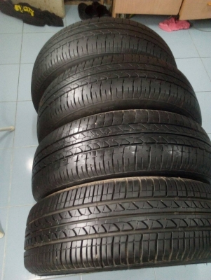 185/65R15  BRIDGESTONE B250 ชุด 4 เส้น 1400 บาท  โทร.081-427-3941   IDไลน์:  0814273941