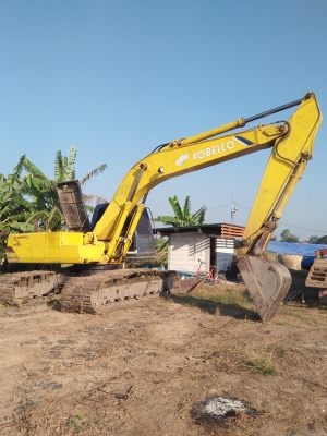 ขายรถขุดSk200 ///