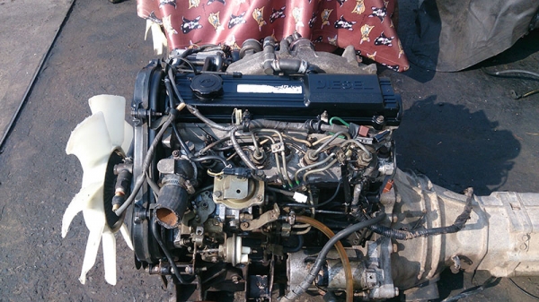 ขายเครื่องยนต์ดีเซลเทอร์โบขับหลัง 2000cc