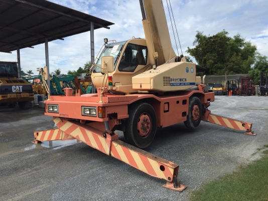 ขาย เครน 10ตัน TADANO TR100M นำเข้าจากญี่ปุ่น โทร.090-986-2521 อ๊อบ