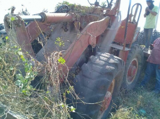 ขายด่วนครับ รถตักล้อยาง KOMATSU JH 30