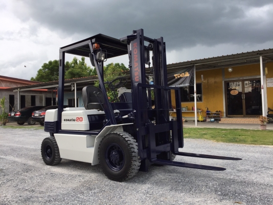 KOMATSU 2ตัน รุ่น11 เบนซิน นำเข้าจากญี่ปุ่น โทร.090-986-2521 อ๊อบ