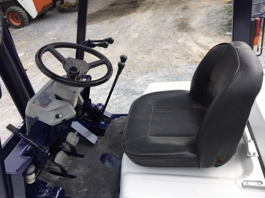 KOMATSU 2ตัน รุ่น11 เบนซิน นำเข้าจากญี่ปุ่น โทร.090-986-2521 อ๊อบ