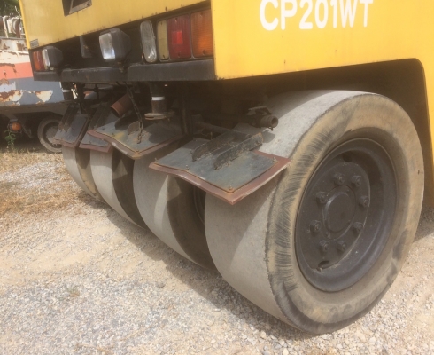 ขาย DYNAPAC 7ล้อ CP201WT นำเข้าจากญี่ปุ่น โทร.090-986-2521 อ๊อบ