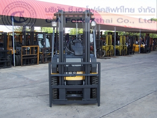 ขาย  รถโฟล์คลิฟท์ KOMATSU รุ่น FD18T-18