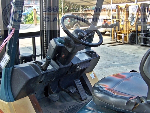 ขาย รถโฟล์คลิฟท์ TOYOTA รุ่น 7-FDJ35