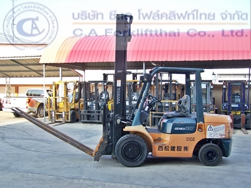 ขาย รถโฟล์คลิฟท์ TOYOTA รุ่น 7-FDJ35