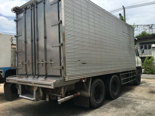 ขาย 450,000 รถสิบล้อตู้เย็น HINO FL176 เครื่องดี เกียร์ดี หัวบาง ยางดี คัชซีสวย เอกสารเล่มทะเบียนพร้อมโอน รถอยู่ กทม. 090-772-3710 090-772-3708