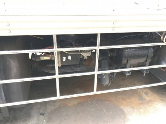 ขาย 450,000 รถสิบล้อตู้เย็น HINO FL176 เครื่องดี เกียร์ดี หัวบาง ยางดี คัชซีสวย เอกสารเล่มทะเบียนพร้อมโอน รถอยู่ กทม. 090-772-3710 090-772-3708