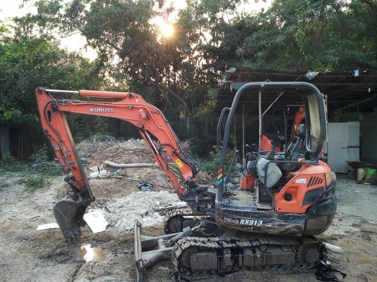 ขายด่วนรถขุดคูโบต้ารุ่น KX91-3S2 ขายด่วนรถขุดคูโบต้ารุ่น KX91-3S2