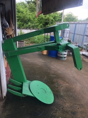 ต้องการขายผานขุุดหัวมันสับปะหลัง ใช้กับรถไถคันใหญ่