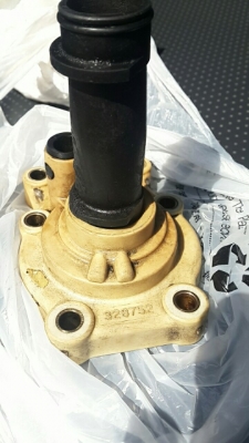 ขาย tohatsu 50hp ใบพัดปั๊มน้ำใหม่ ไม่มีฝาขายตามสภาพ