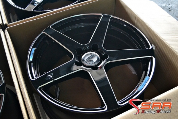 ล้อแม็กซ์ CONQUISTA7 ขอบ18 นิ้ว สำหรับใส่รถเก๋ง ราคาพิเศษ