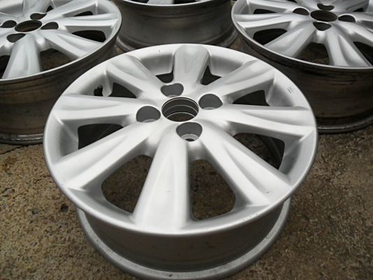 แม็กเอนไก ขอบ15 แท้ๆ 4รู100 วงละ875