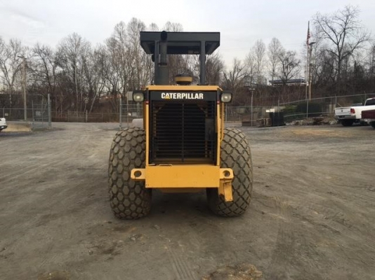 ต้องสั่งนำเข้า รถบดสั่นสะเทือนยี่ห้อCATERPILLAR รุ่น CS653C  ปี1995,6,527ชม.