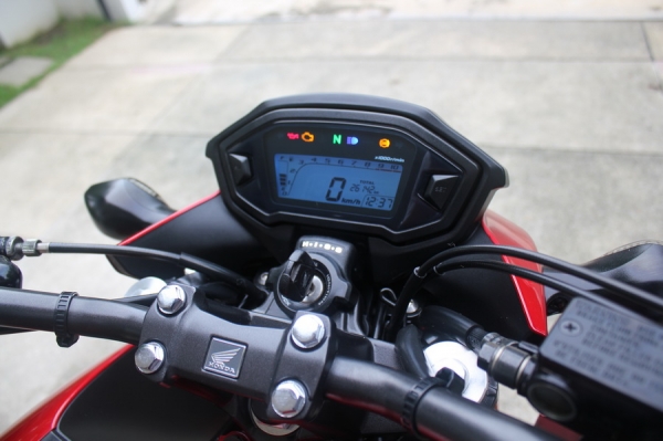 HONDA CB500F ปี2014 ท่อLeovince รถสวยมาก HONDA CB500F ปี2014 ท่อLeovince รถสวยมาก