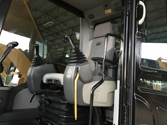 ขาย CAT320D2 รุ่นใหม่ล่าสุด 3500 ชม. สภาพสวยเดิม เอกสารเล่มทะเบียน สนใจติดต่อ 081-4283210 ขาย CAT320D2 รุ่นใหม่ล่าสุด 3500 ชม. สภาพสวยเดิม เอกสารเล่มทะเบียน สนใจติดต่อ 081-4283210