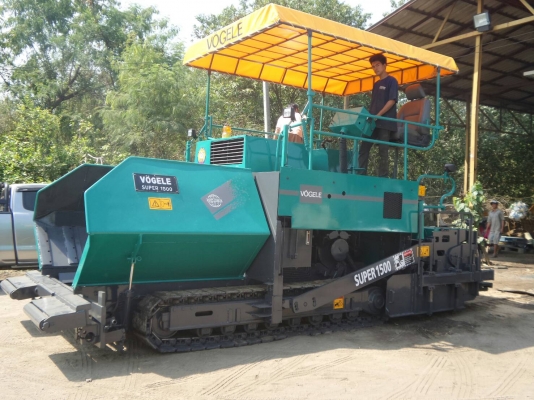 รถปูยาง VOGELE แทรคเหล็กปูใด้6เมตร เอกสารเล่มทะเบียน พร้อมใช้งาน