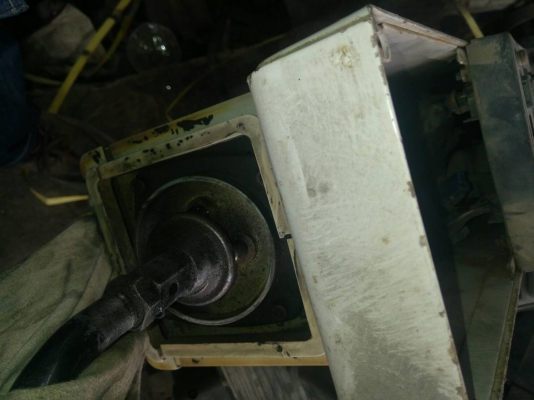 คอนโทลรถแบคโฮ HITASHI มีครบชุด / KOBELCO มีข้างขวา ของเก่านอกยังไม่เคยใช้งานในไทย ตัดออกมาจากตัวรถ สภาพดี พร้อมใช้งาน