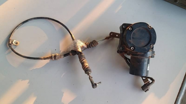 ขาย 25,000 มอเตอร์คันเร่ง HITACHI ZX 200-1  สภาพใหม่พร้อมใช้ รับประกันคุณภาพ สินค้าอยู่ ปทุมธานี สามโคก 090-772-3710 090-772-3708