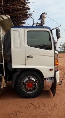 ขาย HINO 260 พ่วงแม่ลูก กระบะเหล็ก รถปี 47