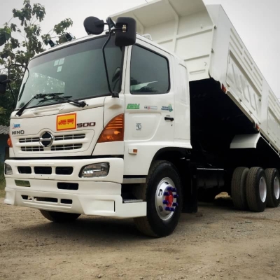 Hino mega เครื่อง 220 แรง ปี 47 แม่เดี่ยวดัมพ์สามมิตร มีระบบ ยางดี พร้อมใช้งาน ทะเบียนพร้อม