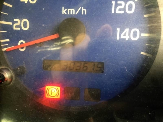 Hino mega เครื่อง 220 แรง ปี 47 แม่เดี่ยวดัมพ์สามมิตร มีระบบ ยางดี พร้อมใช้งาน ทะเบียนพร้อม