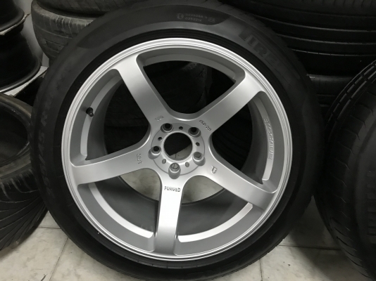 ขายๆโปรไดร์ขอบ18  5/114หน้า9.5หลัง10.5พร้อมยางหน้าBRIDESTONE 245/40/18ปี15ยางหลัง Pirelli 255-45R18ปี14 ดอกเต็มๆทัง4เส้นใช้กันยาวๆ ????ล้อมีซ่อม????ร้าวในคู่หน้า1วงใช้ได้ปกติ ขายตามสภาพยกชุด 7900 ฿   ID line Tel 0850448320