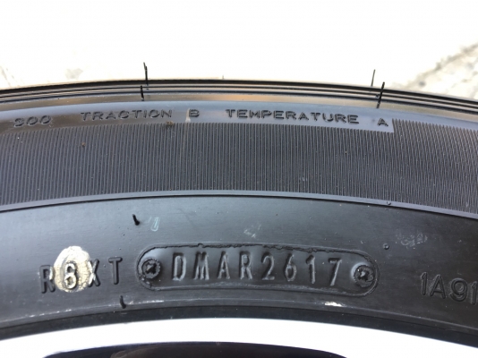 แม็กป้ายแดง Mitsu All New Pajero Sport ตัวท๊อป ขอบ 18 พร้อมยางป้ายแดง 265-60-18 ปี 17 เส้นสียังอยู่