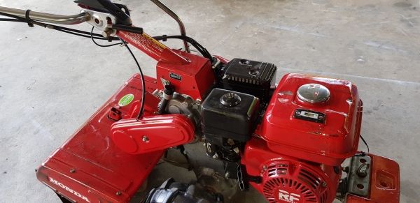 รถพรวนดิน 6 แรงพร้อมใช้งาน รหัสสินค้า H1 - 13 รถพรวนดิน 6 แรงพร้อมใช้งาน รหัสสินค้า H1 - 13